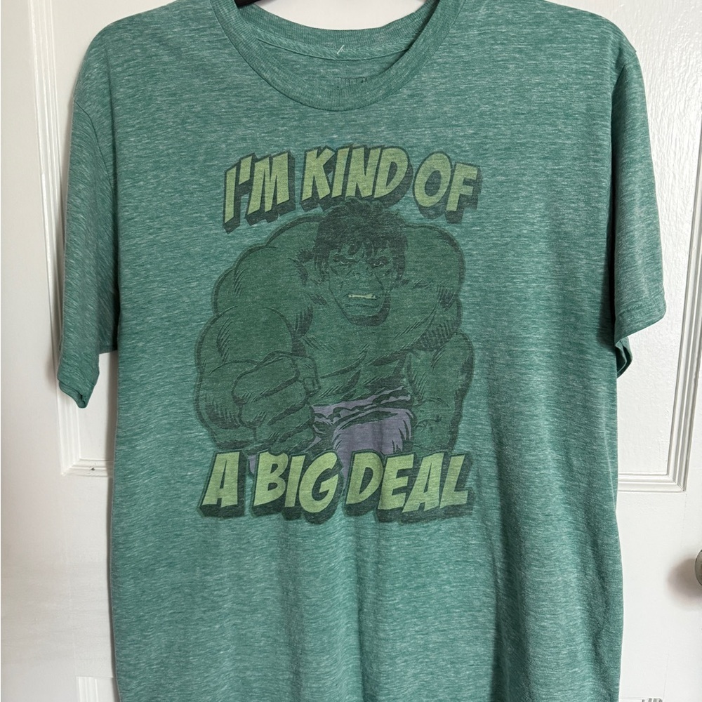 Men’s Y2K Marvel Hulk Green Graphic Tee